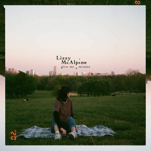 Lizzy McAlpine- Give Me a Minute - Pink (Colored Vinyl, Pink) { vinyl }